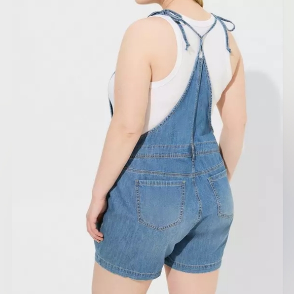 Torrid 5 Inch Lightweight Denim Shortall - Picture 5 of 11